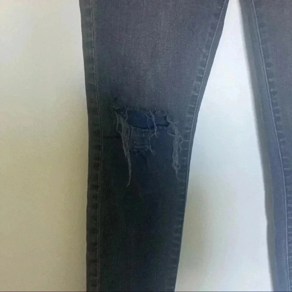 Madewell grey curvy high rise skinny raw  hem distressed knees jeans - Picture 2 of 7